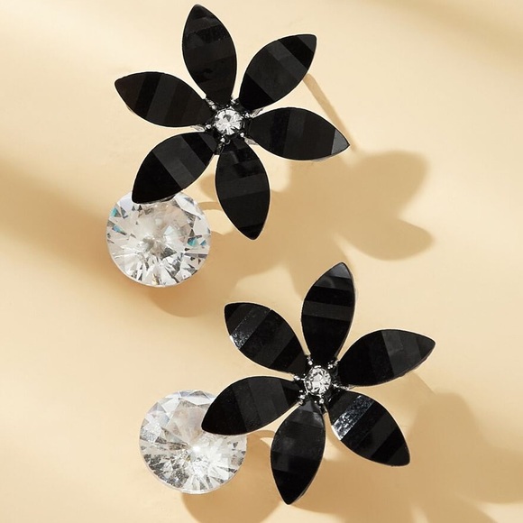 Any 2/$20! Black Flower & Crystal,Earrings - Picture 4 of 7